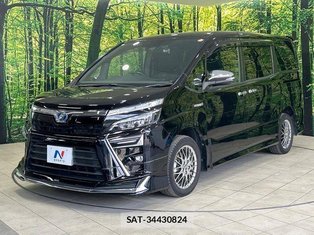 Toyota VOXY HYBRID 2017-12 8528180-16