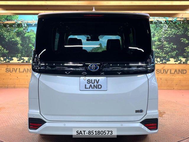 Toyota VOXY HYBRID 2024-12 8528154-16