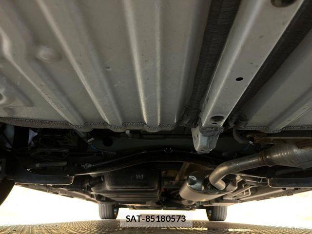 Toyota VOXY HYBRID 2024-12 8528154-18