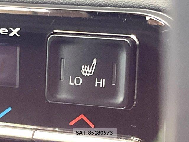 Toyota VOXY HYBRID 2024-12 8528154-6