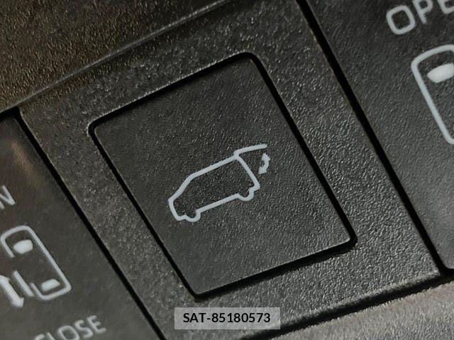 Toyota VOXY HYBRID 2024-12 8528154-7