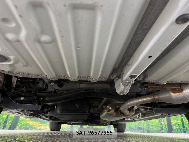 Toyota VOXY HYBRID 2023-06 8528157-18