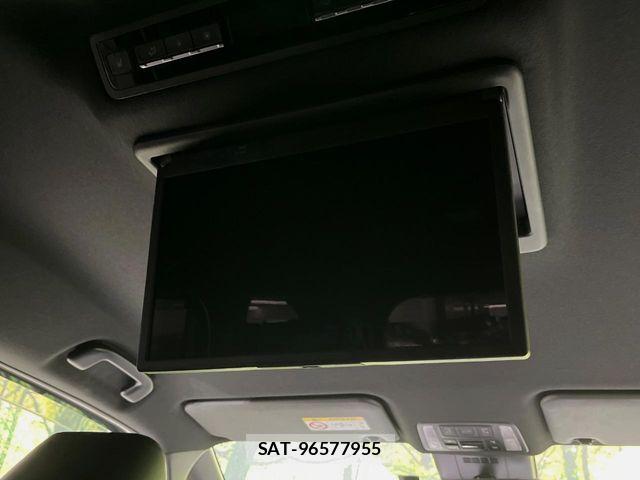 Toyota VOXY HYBRID 2023-06 8528157-4