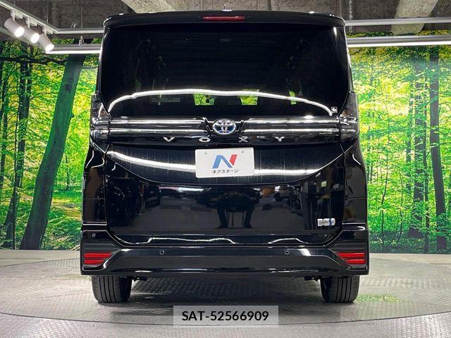 Toyota VOXY HYBRID 2023-06 8528166-15
