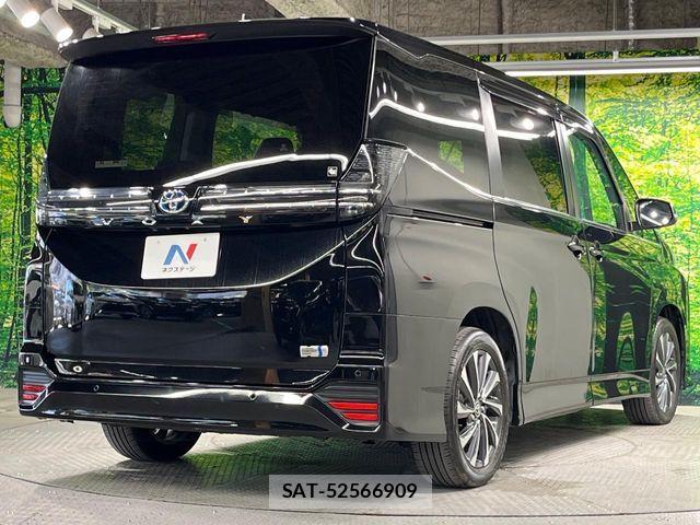 Toyota VOXY HYBRID 2023-06 8528166-17