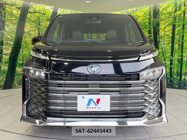 Toyota VOXY HYBRID 2022-10 8528172-13