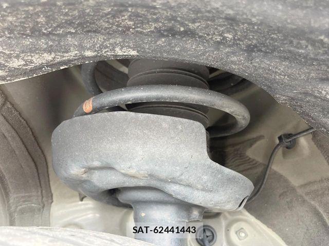 Toyota VOXY HYBRID 2022-10 8528172-19