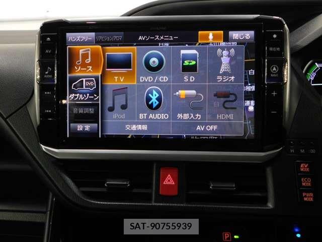 Toyota VOXY HYBRID 2017-03 8528178-13