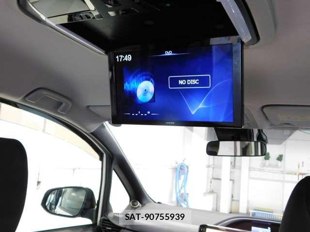 Toyota VOXY HYBRID 2017-03 8528178-7