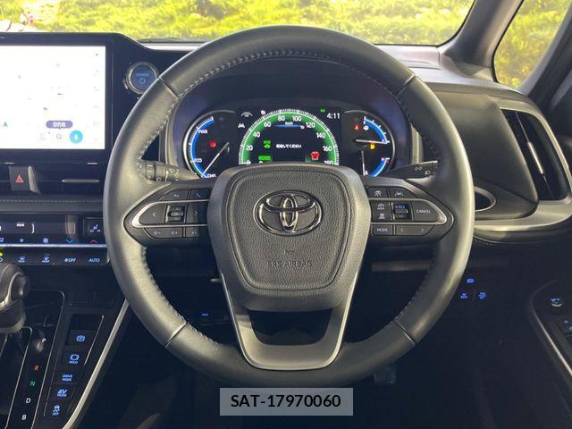 Toyota VOXY HYBRID 2022-09 8528175-12
