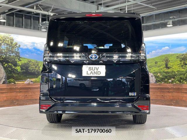 Toyota VOXY HYBRID 2022-09 8528175-16