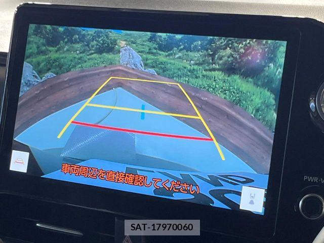 Toyota VOXY HYBRID 2022-09 8528175-5