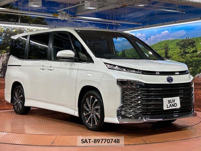 Toyota VOXY HYBRID 2024-01 8528158-16