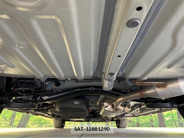 Toyota VOXY HYBRID 2024-12 8564060-19