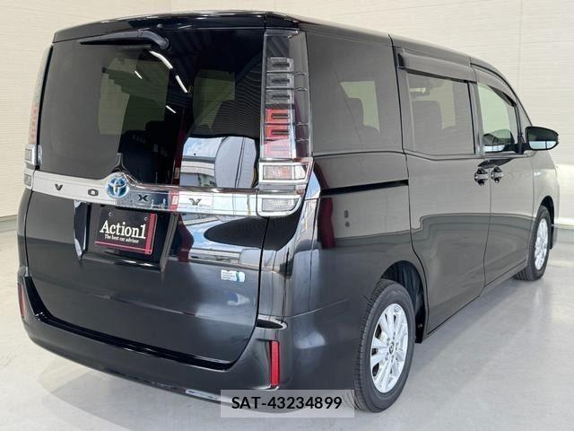 Toyota VOXY HYBRID 2017-08 8564075-5