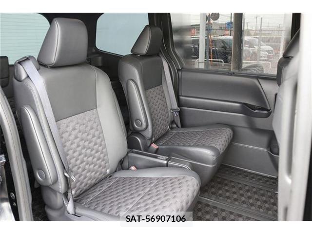 Toyota VOXY HYBRID 2025-07 8564068-15