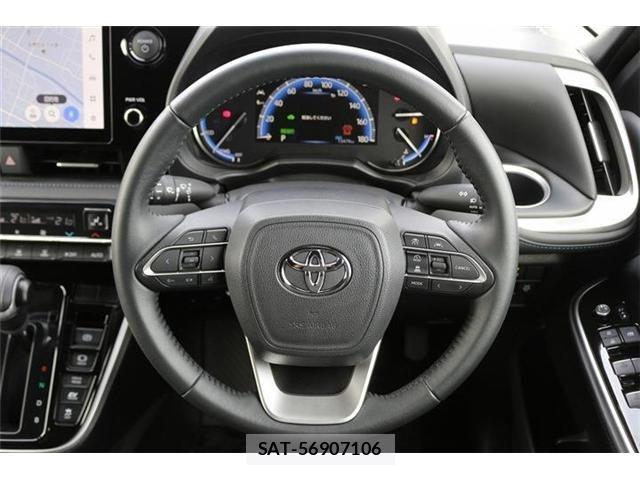 Toyota VOXY HYBRID 2025-07 8564068-18