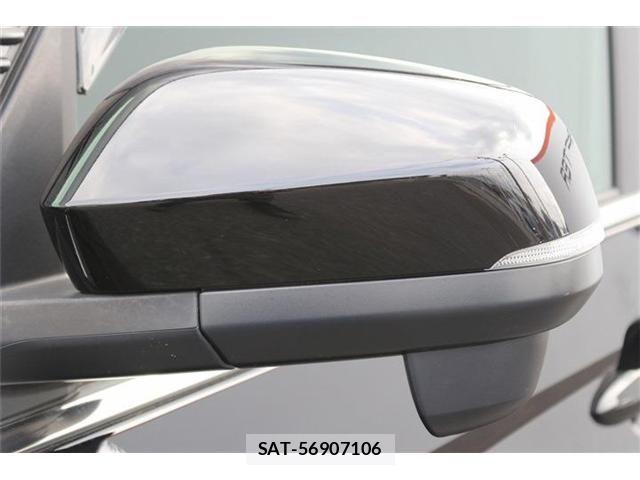 Toyota VOXY HYBRID 2025-07 8564068-29