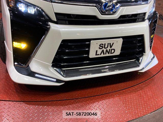 Toyota VOXY HYBRID 2020-02 8564069-7