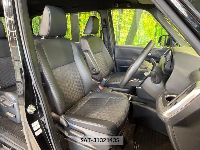 Toyota VOXY HYBRID 2024-04 8564065-7