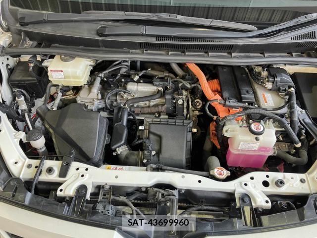 Toyota VOXY HYBRID 2020-03 8564073-21