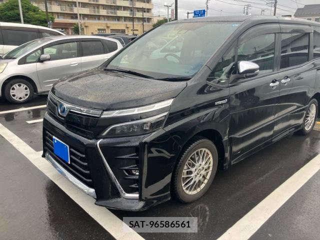 Toyota VOXY HYBRID 2019-02 8564074-1