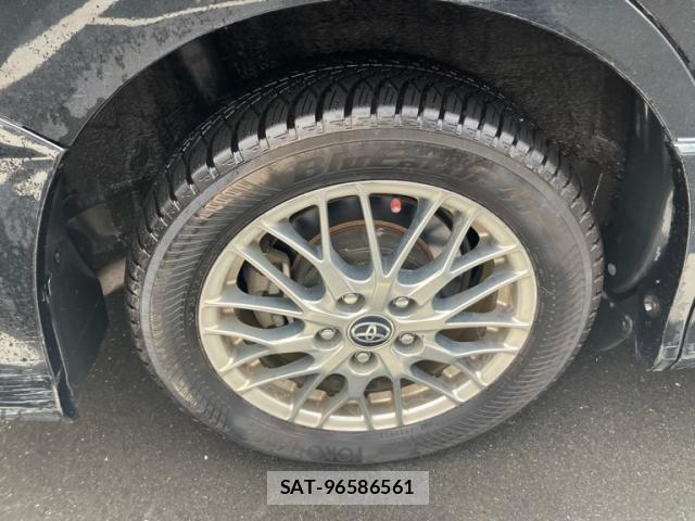 Toyota VOXY HYBRID 2019-02 8564074-4