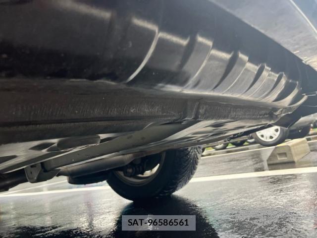 Toyota VOXY HYBRID 2019-02 8564074-8