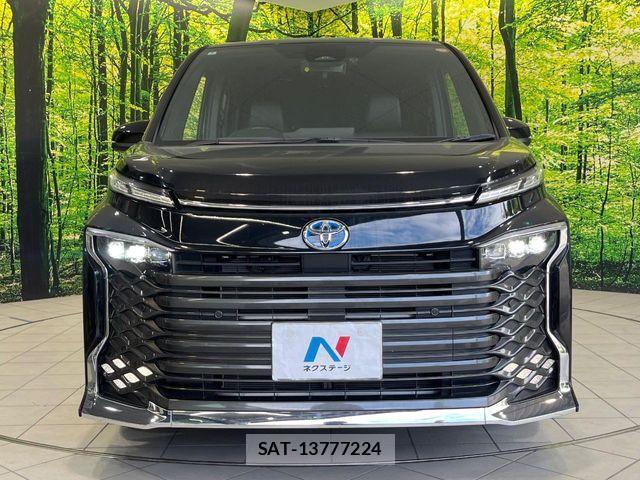 Toyota VOXY HYBRID 2022-09 8564067-14
