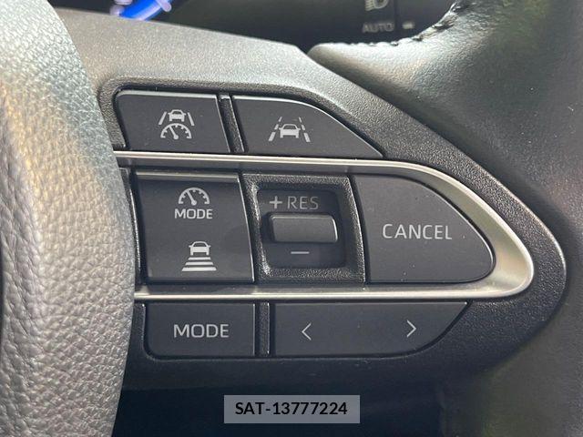Toyota VOXY HYBRID 2022-09 8564067-3