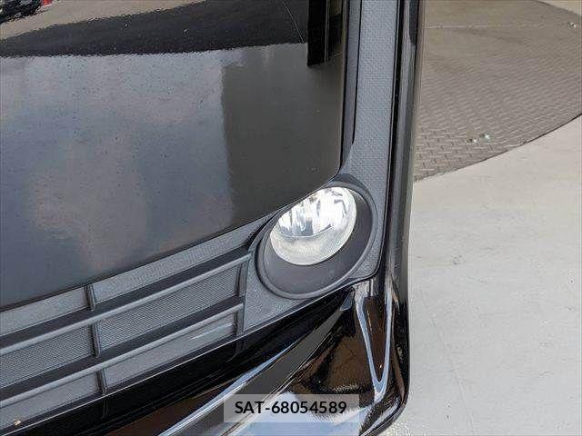 Toyota VOXY HYBRID 2014-09 8564077-23