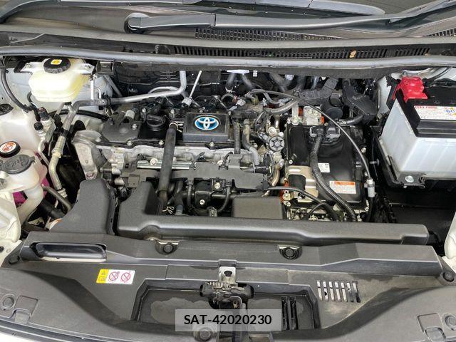 Toyota VOXY HYBRID 2024-04 8629694-18