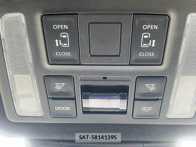 Toyota VOXY HYBRID 2025-09 8629693-17
