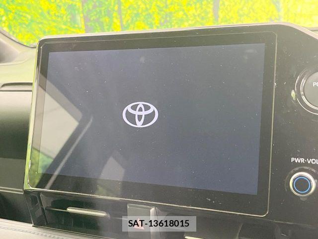 Toyota VOXY HYBRID 2024-02 8629699-2