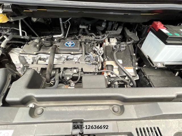 Toyota VOXY HYBRID 2022-08 8629697-17