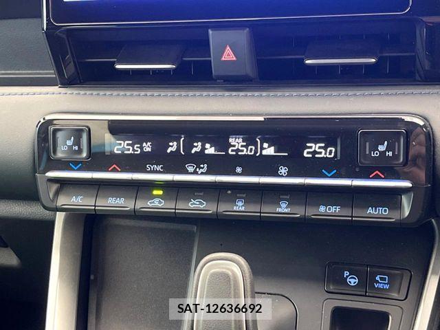 Toyota VOXY HYBRID 2022-08 8629697-5