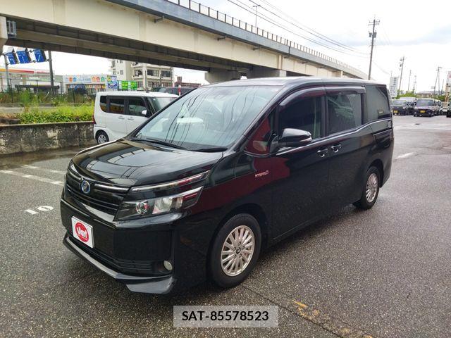 Toyota VOXY HYBRID 2016-03 8629718-6