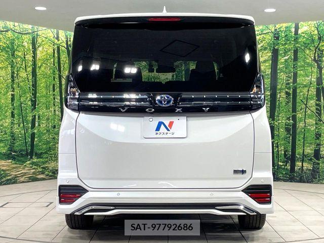 Toyota VOXY HYBRID 2022-03 8629684-15