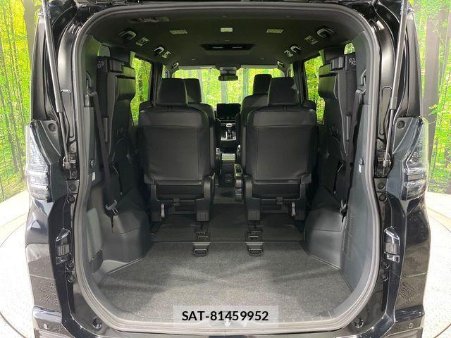 Toyota VOXY HYBRID 2026-01 8629687-11
