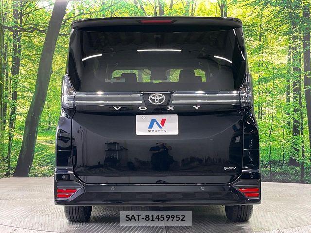Toyota VOXY HYBRID 2026-01 8629687-16
