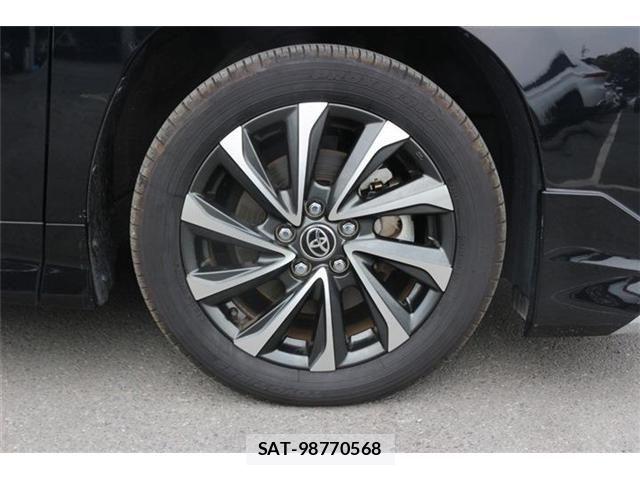Toyota VOXY HYBRID 2024-10 8629701-9