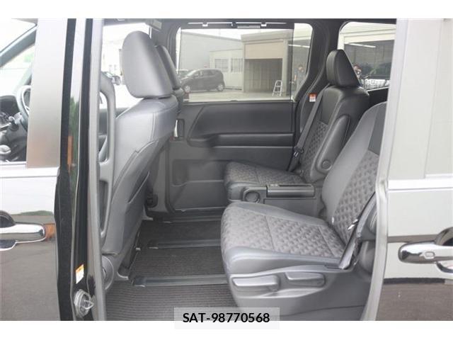 Toyota VOXY HYBRID 2024-10 8629701-23