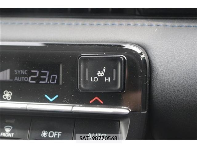 Toyota VOXY HYBRID 2024-10 8629701-25
