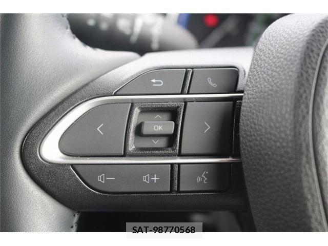 Toyota VOXY HYBRID 2024-10 8629701-28