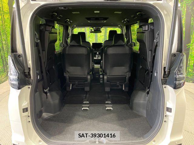 Toyota VOXY HYBRID 2022-10 8629695-11