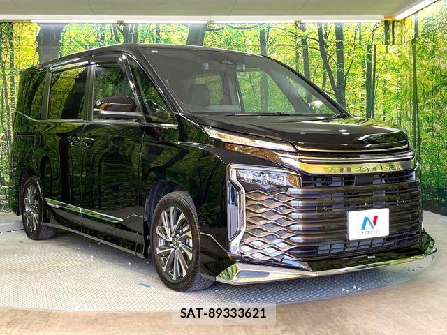 Toyota VOXY HYBRID 2025-04 8629683-15
