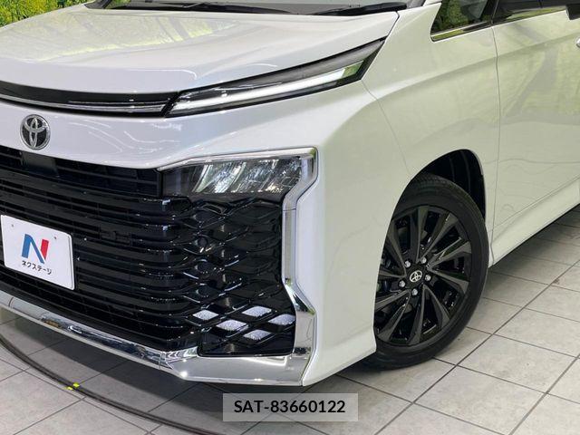 Toyota VOXY HYBRID 2026-07 8629680-12