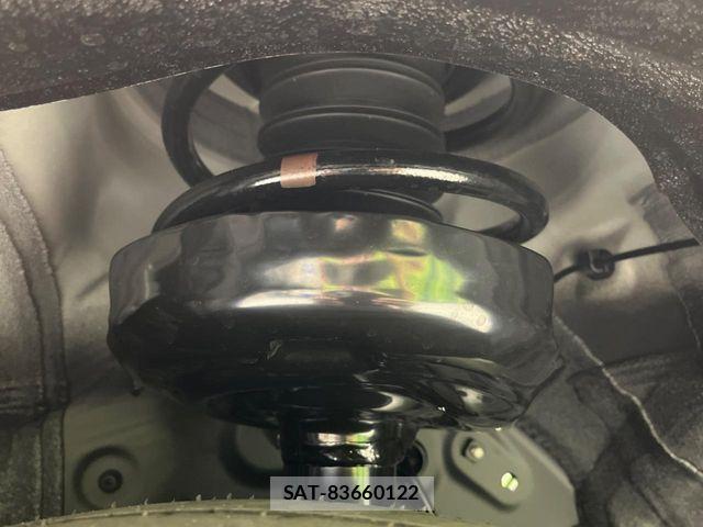 Toyota VOXY HYBRID 2026-07 8629680-19