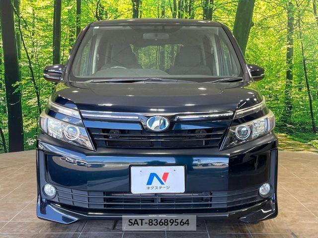 Toyota VOXY HYBRID 2015-09 8629717-14