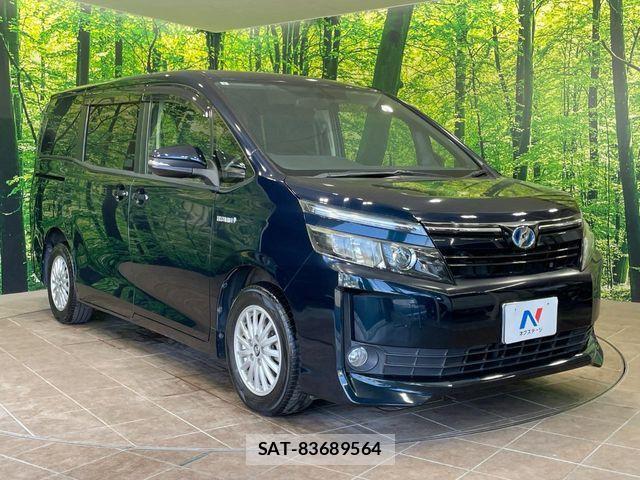 Toyota VOXY HYBRID 2015-09 8629717-16